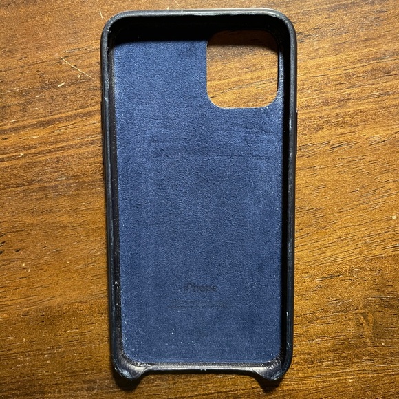Apple Accessories Apple Iphone 1 Pro Leather Case Midnight Blue